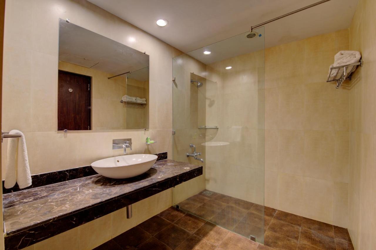 Khanvel Resort Silvassa Exterior photo