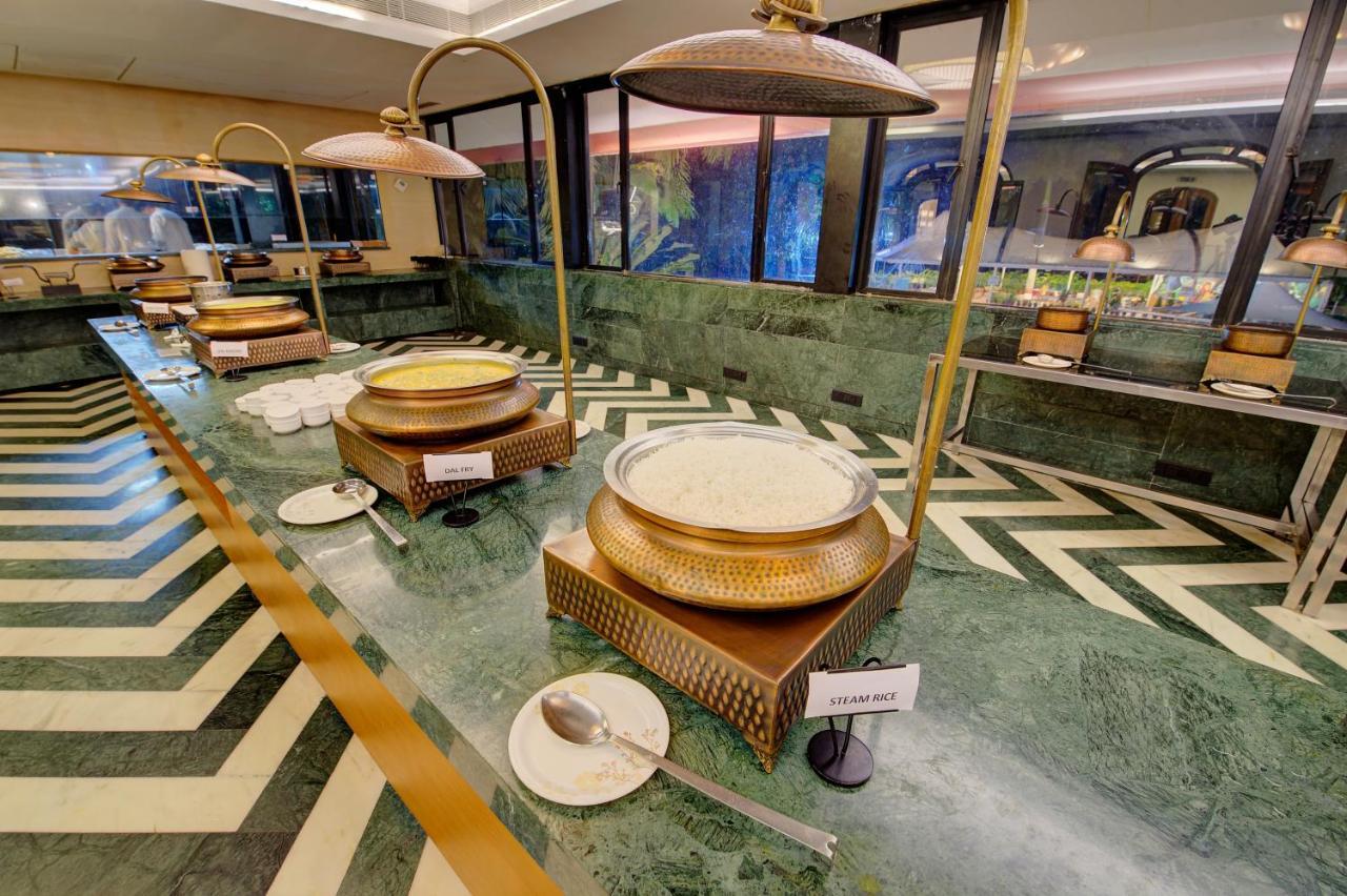 Khanvel Resort Silvassa Exterior photo